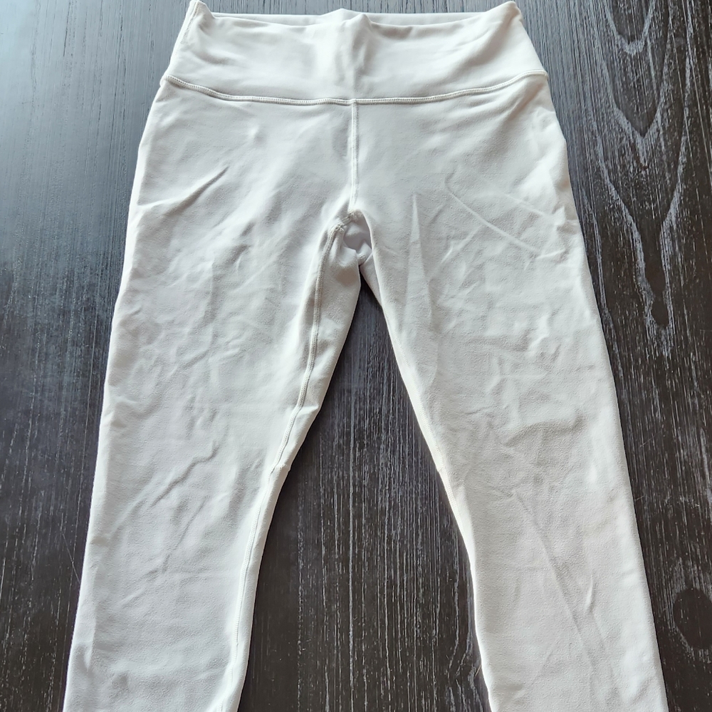 Fabletics Powerhold 7/8 Leggings Medium White Very light wear